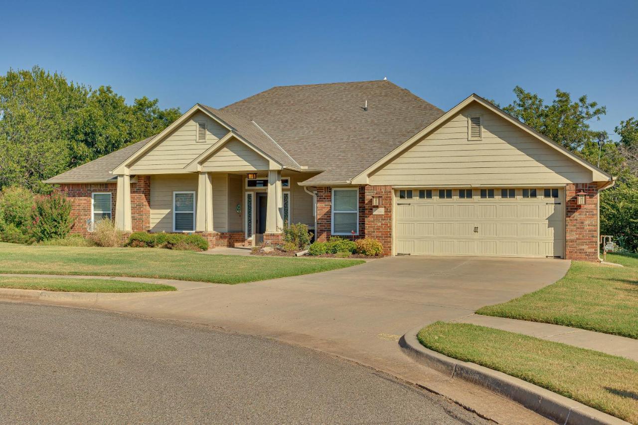 Quaint Noble Home 6 Mi To University Of Oklahoma! Norman Eksteriør billede